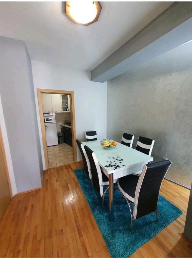 Apartman Nikolaj - Lovely 3 Room Apartment In The Center Of Ohrid Exterior photo